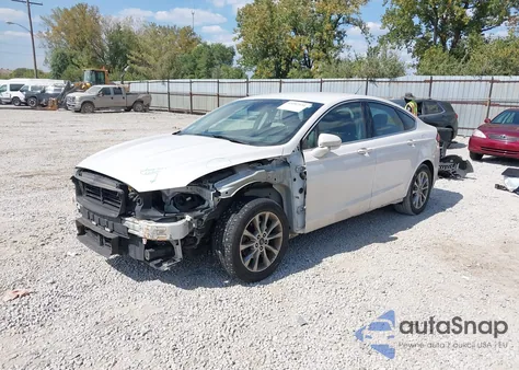 2017 Ford Fusion Se z USA, uszkodzony, nr VIN 3FA6P0HD4HR245401